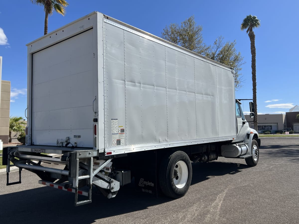 2019 Navistar International 4300 870791