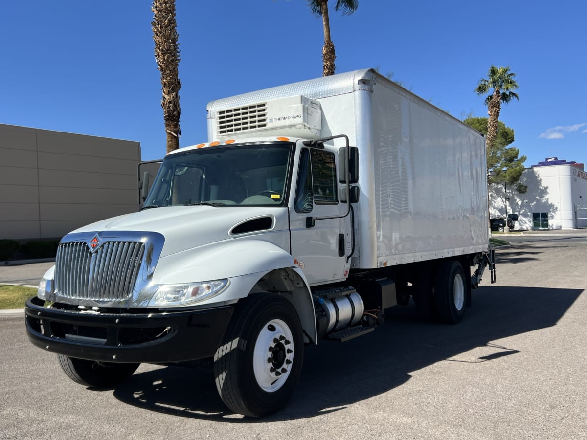 2019 Navistar International 4300 870791