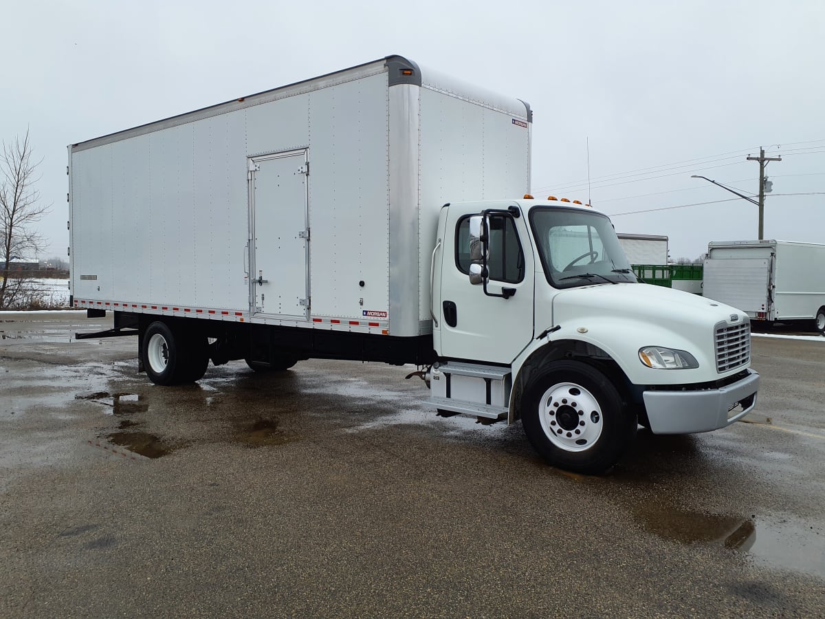 2020 Freightliner/Mercedes M2 106 870823