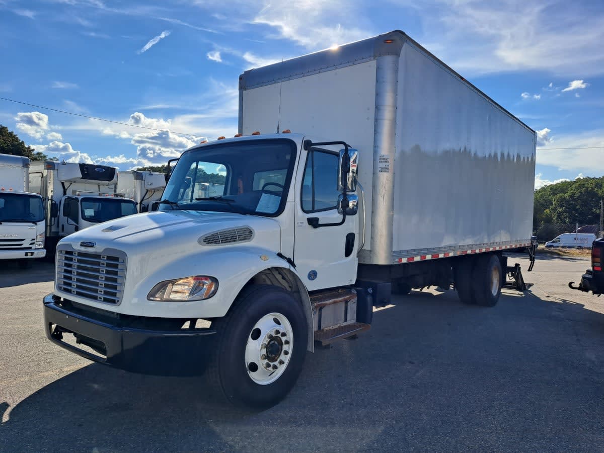 2019 Freightliner/Mercedes M2 106 870857