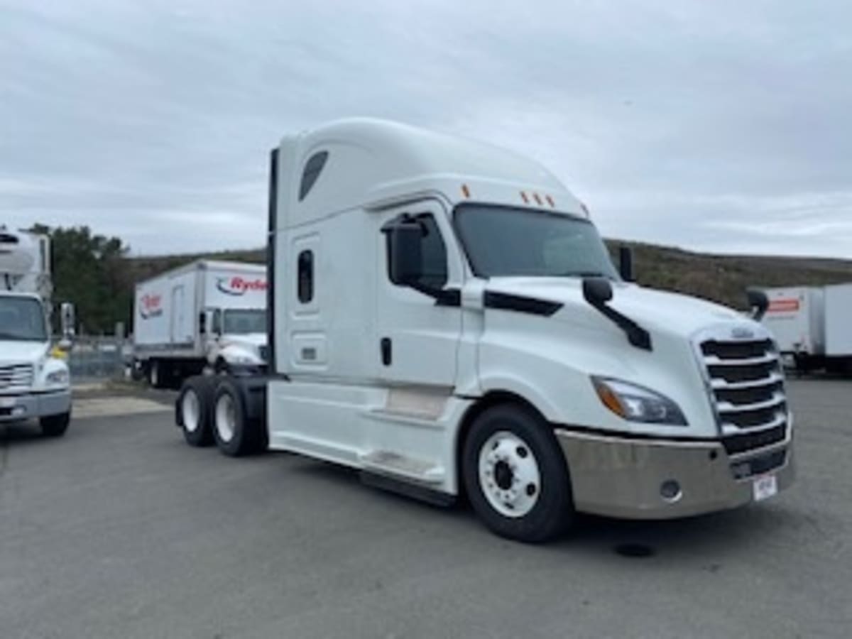 2019 Freightliner/Mercedes NEW CASCADIA PX12664 870901