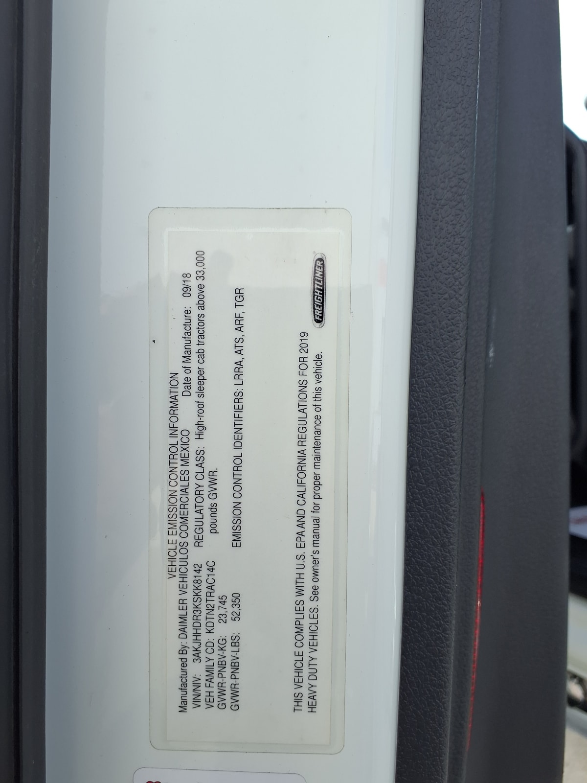 2019 Freightliner/Mercedes NEW CASCADIA PX12664 870907