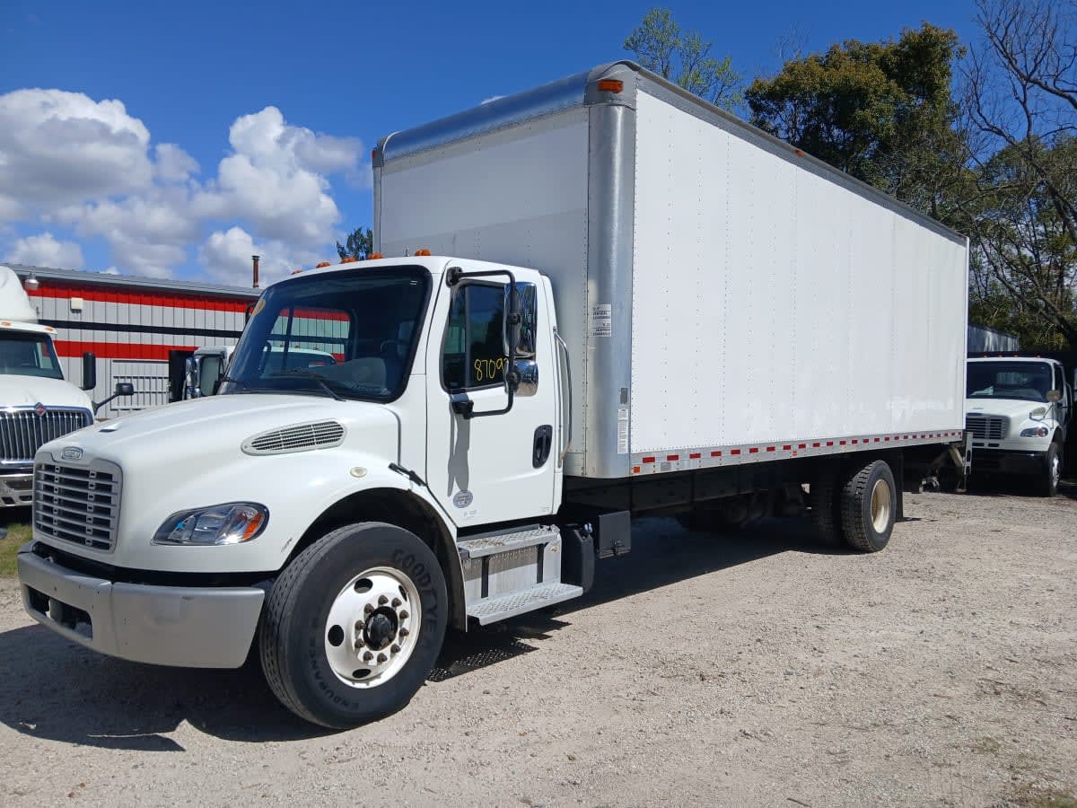 2019 Freightliner/Mercedes M2 106 870921