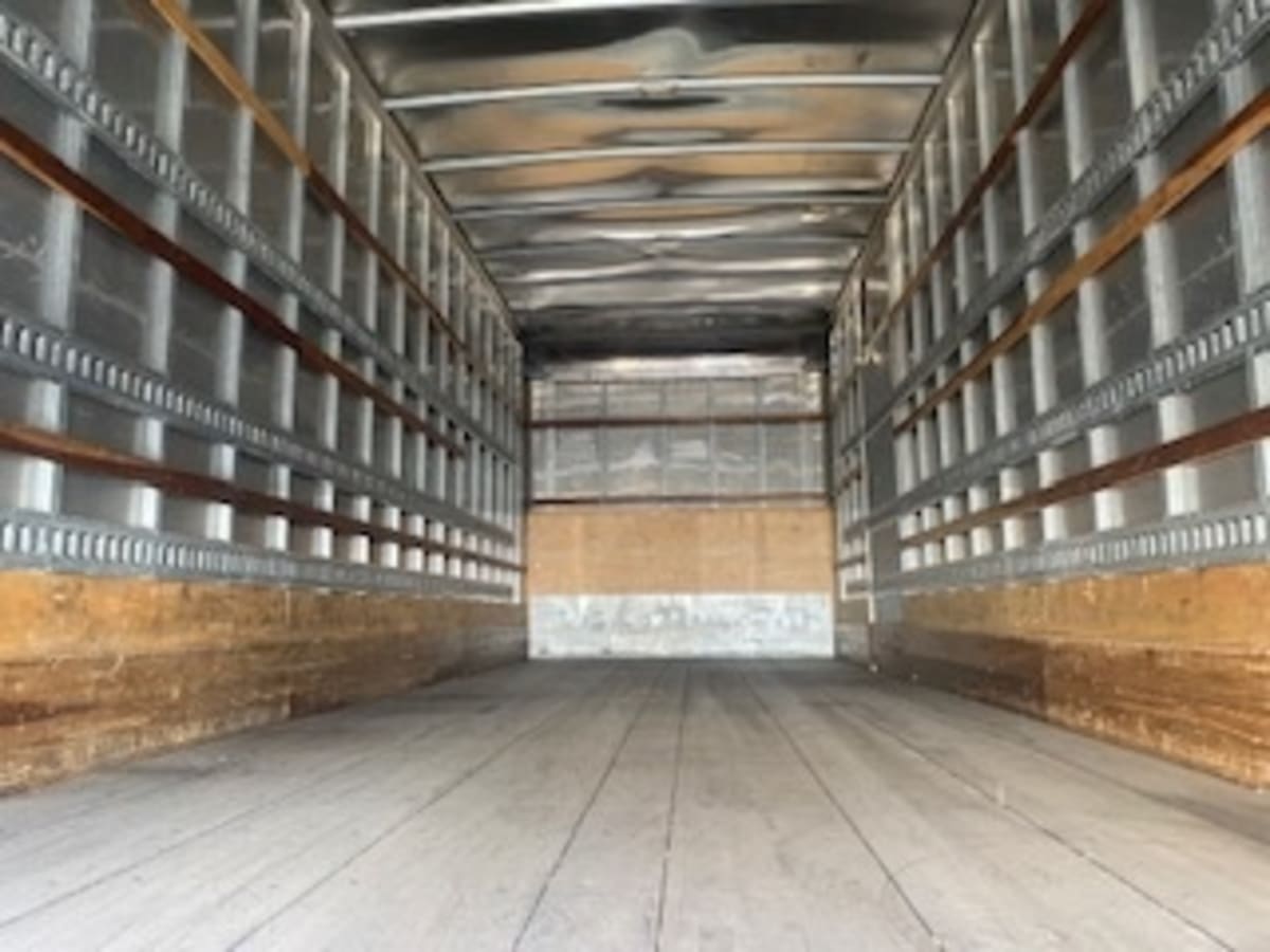 2019 Freightliner M2 106 870924