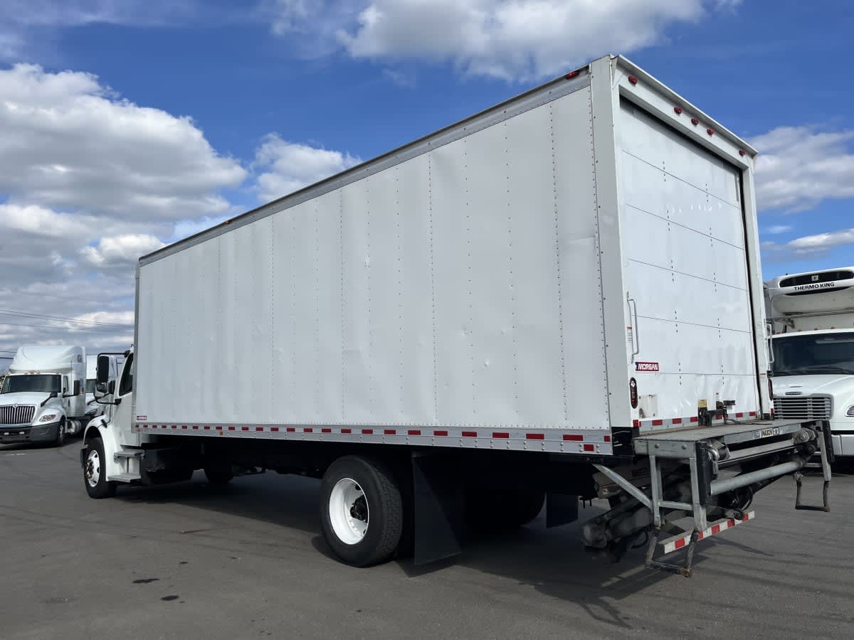 2019 Freightliner M2 106 in Beltsville, MD — photo 6