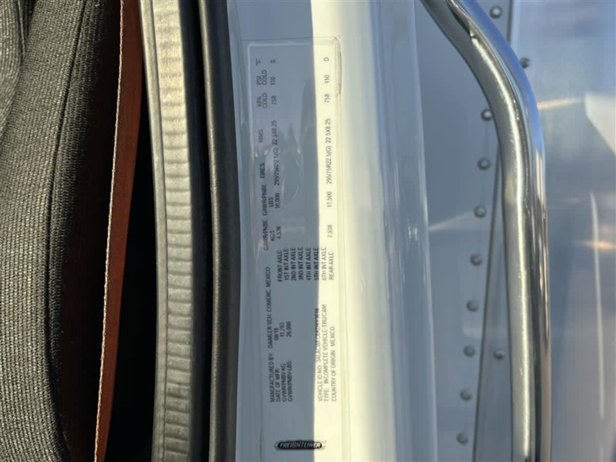 2019 Freightliner/Mercedes M2 106 870971