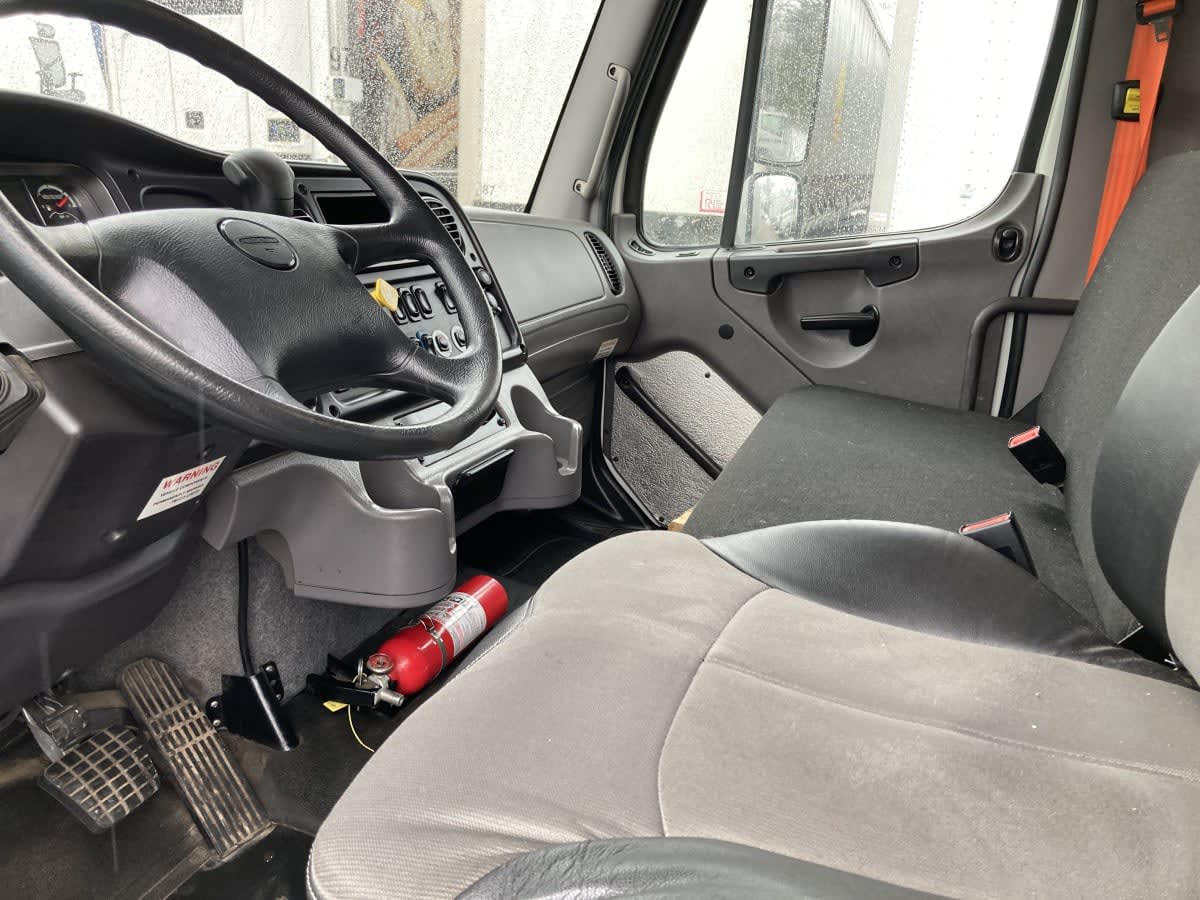 2019 Freightliner/Mercedes M2 106 871005