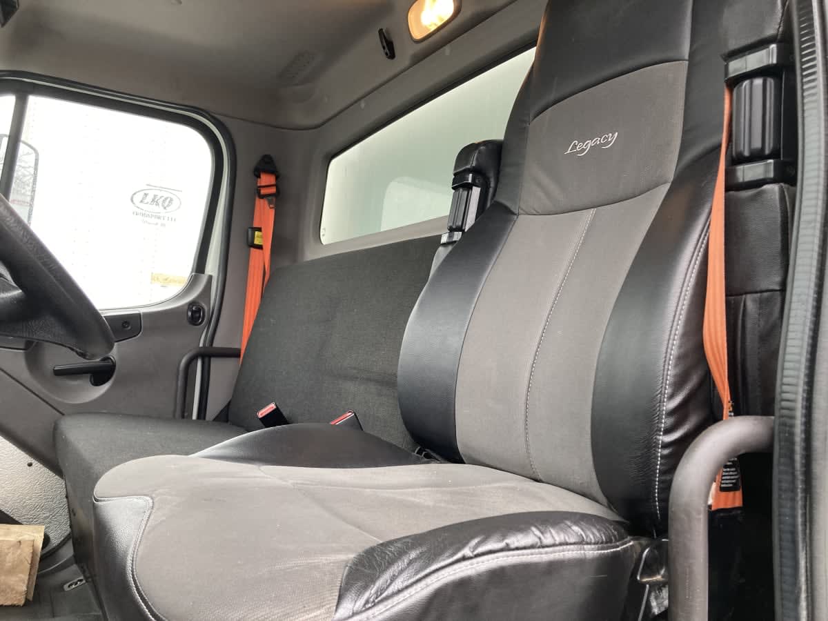 2019 Freightliner/Mercedes M2 106 871005