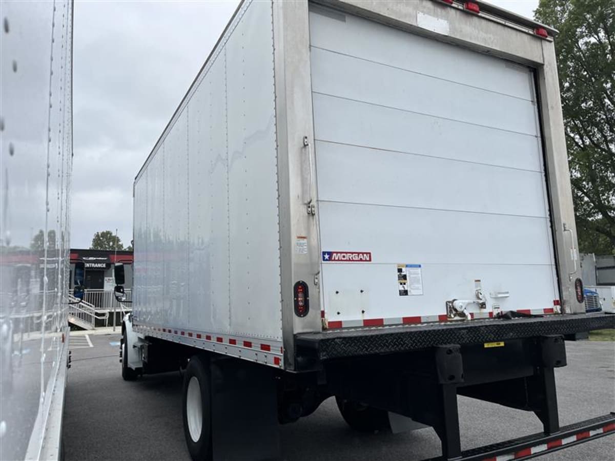2019 Freightliner M2 106 871012