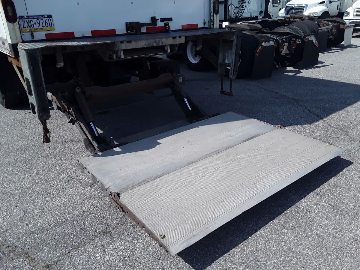 2019 Freightliner/Mercedes M2 106 871066