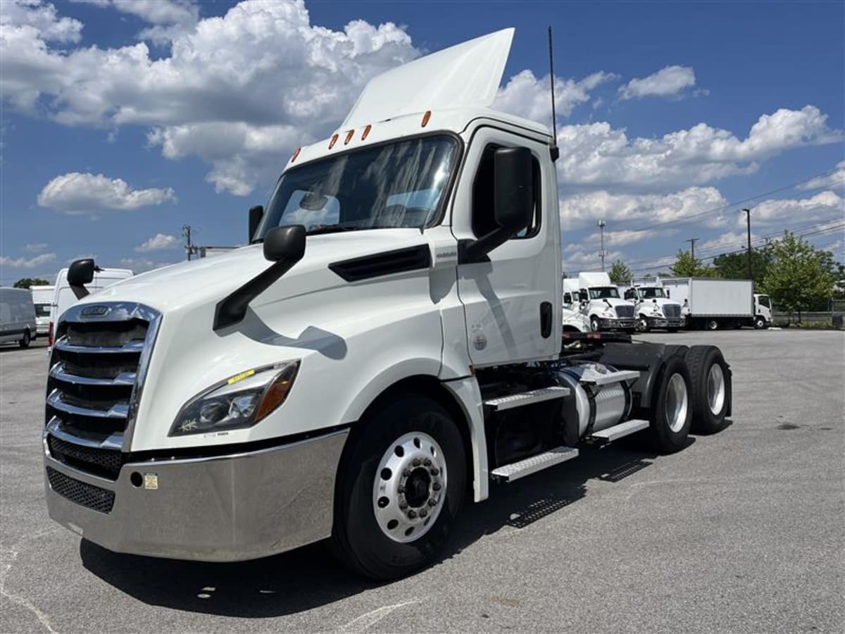 2019 Freightliner Cascadia in Beltsville, MD