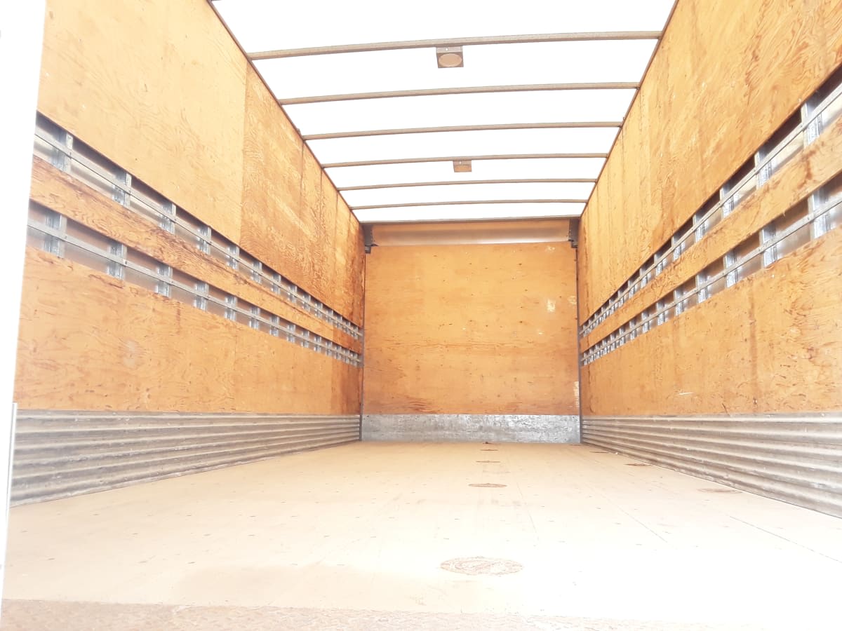 2019 Navistar International 4300 871183