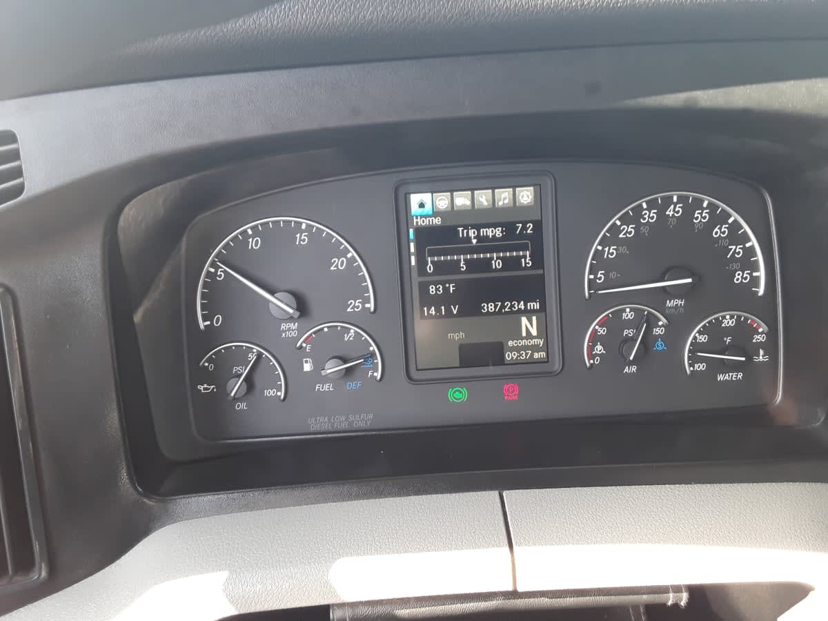2019 Freightliner Cascadia in Charlotte, NC — photo 8