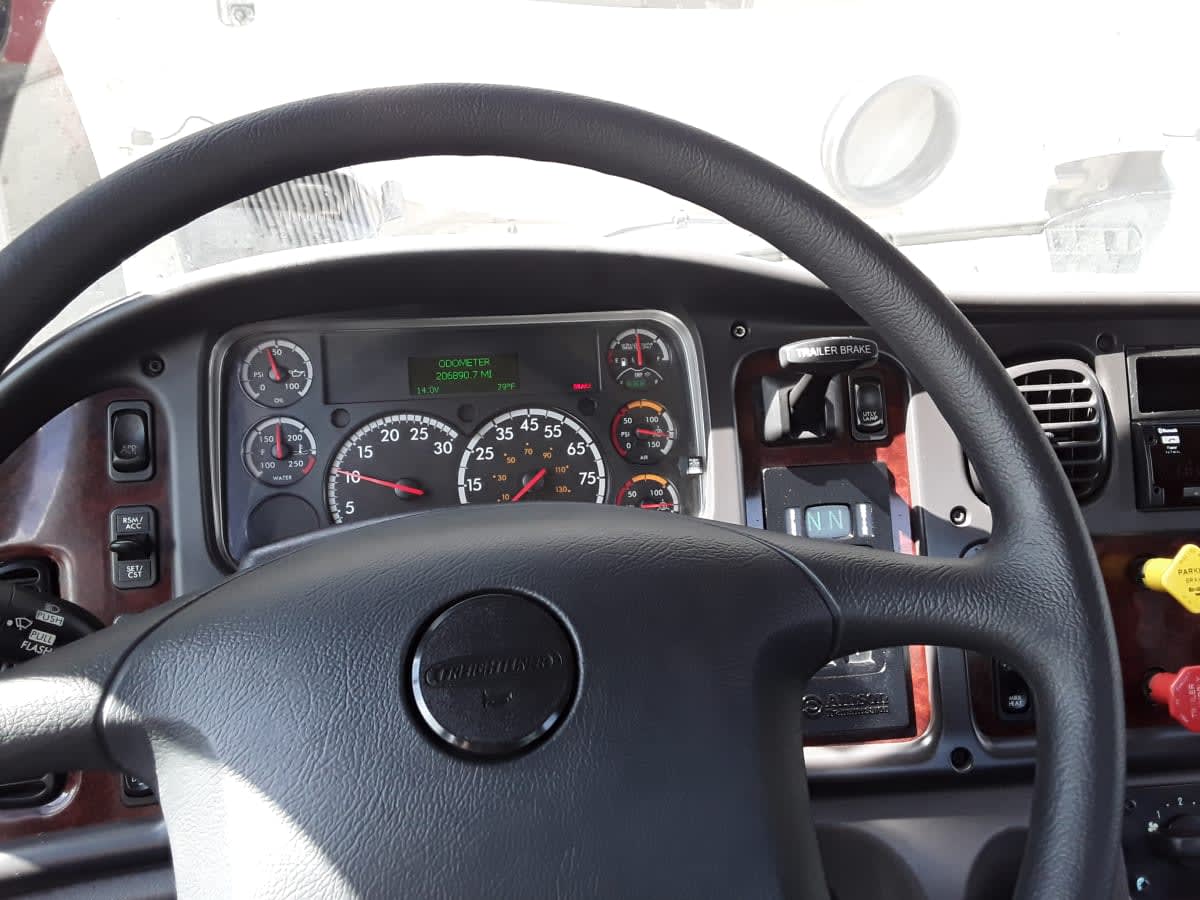 2019 Freightliner M2 106 in Kansas City, MO — photo 7