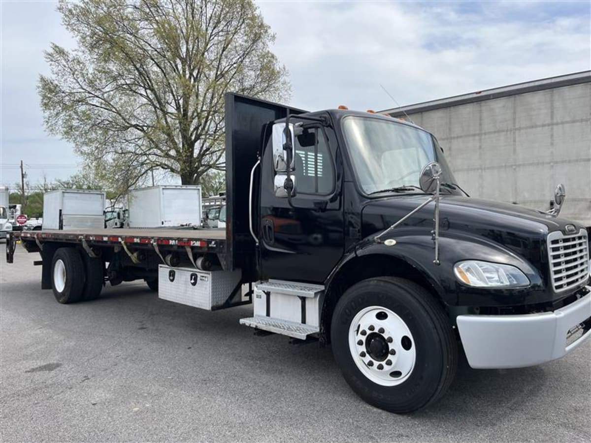 2019 Freightliner/Mercedes M2 106 871353
