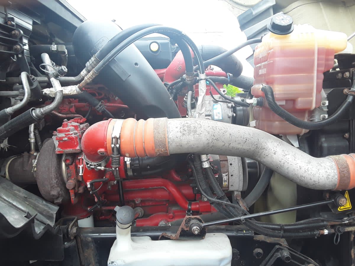 2019 Navistar International LT625 SLPR CAB 871385
