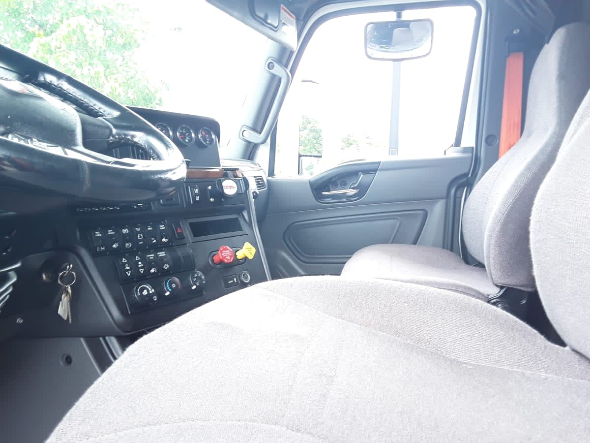 2019 Navistar International LT625 SLPR CAB 871385