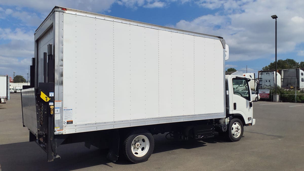 2019 Isuzu NPR 871415