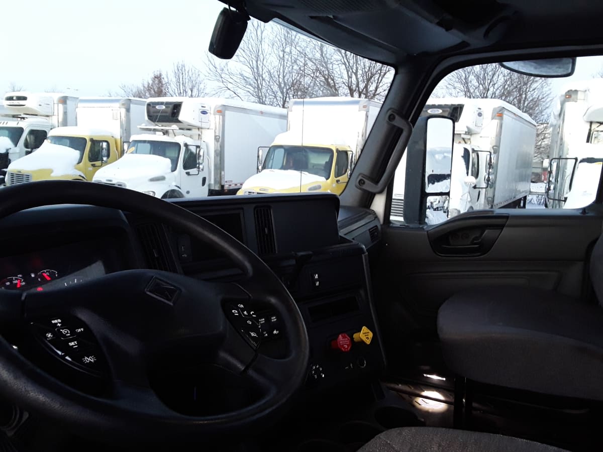 2019 Navistar International LT625 DAYCAB T/A 871464