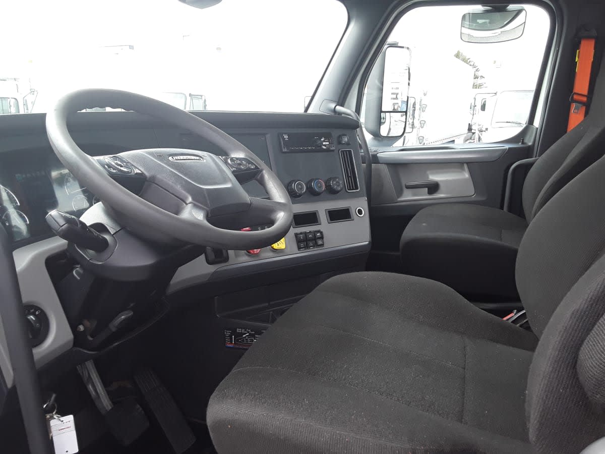 2019 Freightliner/Mercedes NEW CASCADIA PX12664 873307