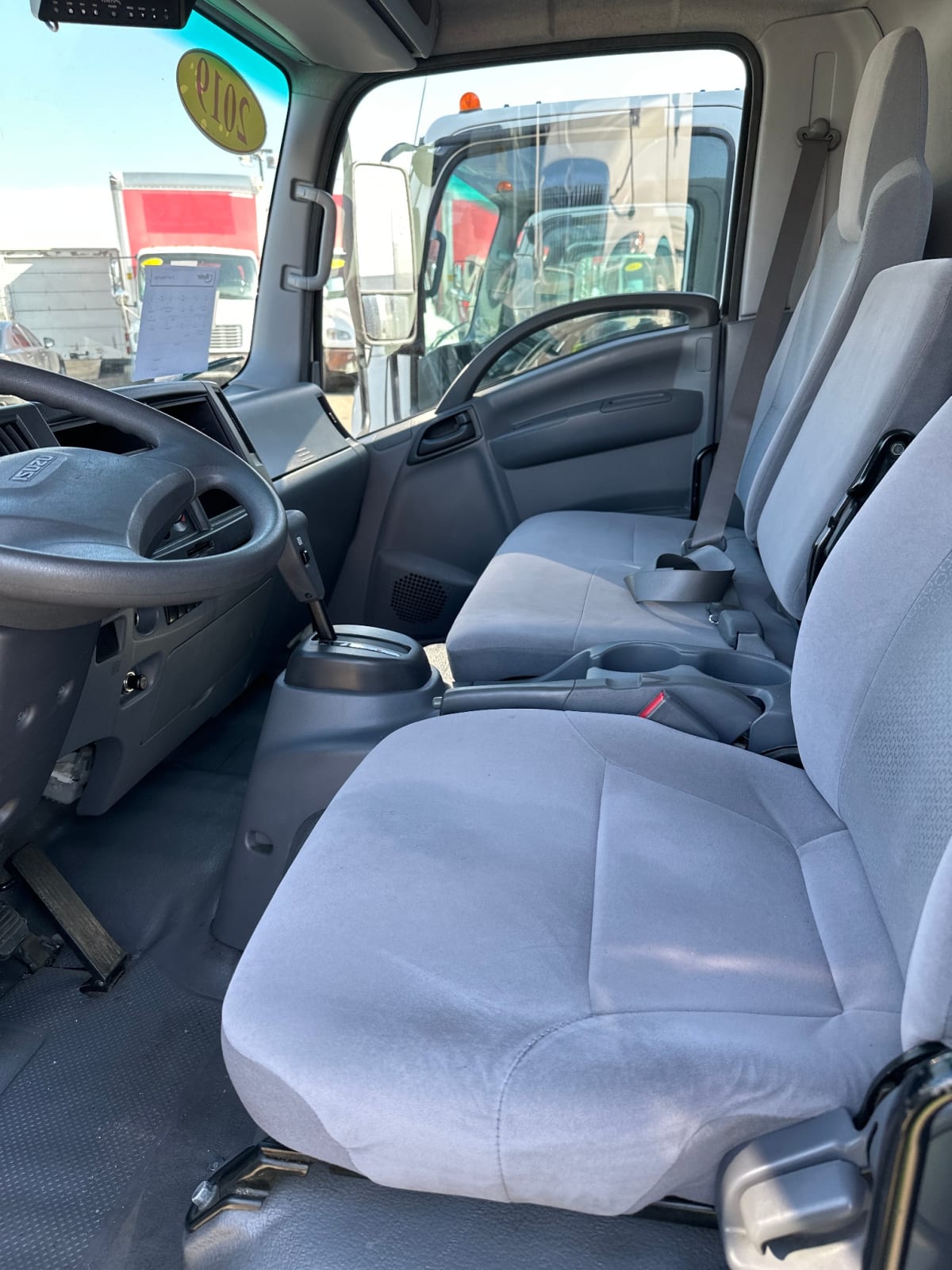 2019 Isuzu NPR HD 873388