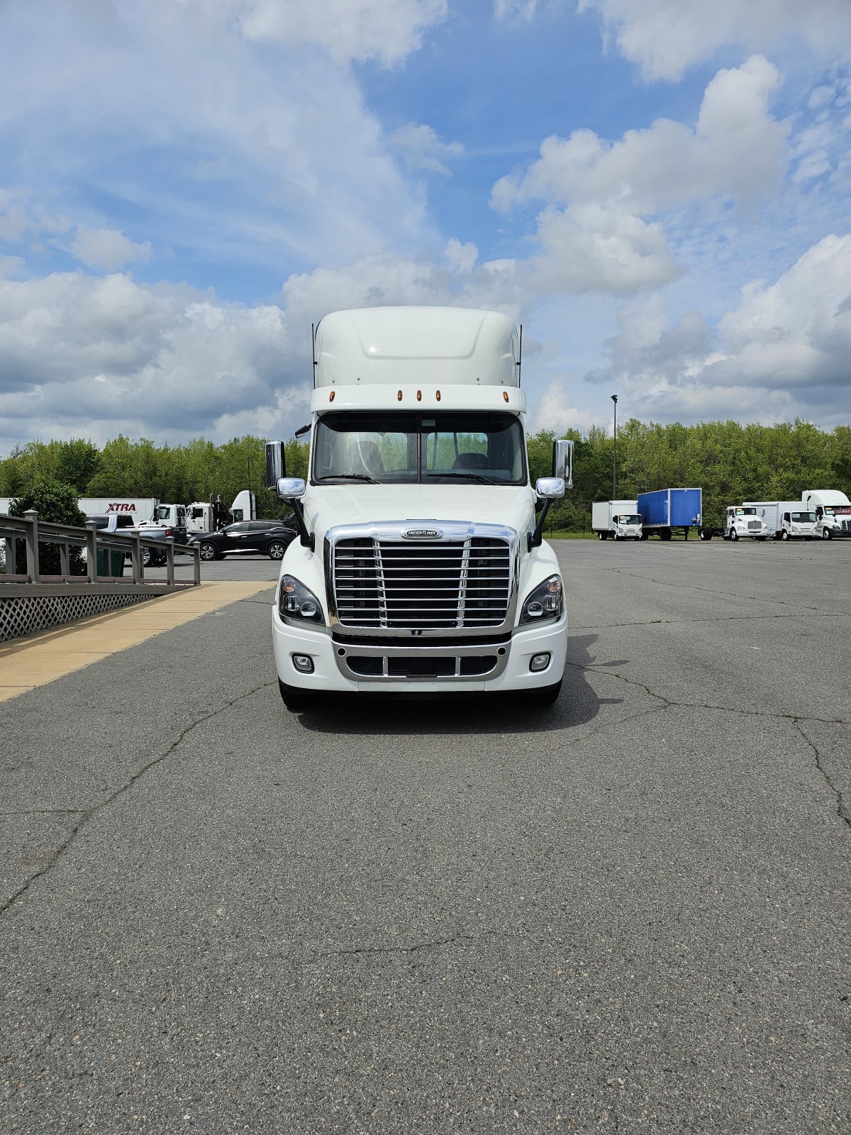 2019 Freightliner/Mercedes CASCADIA 125 873439