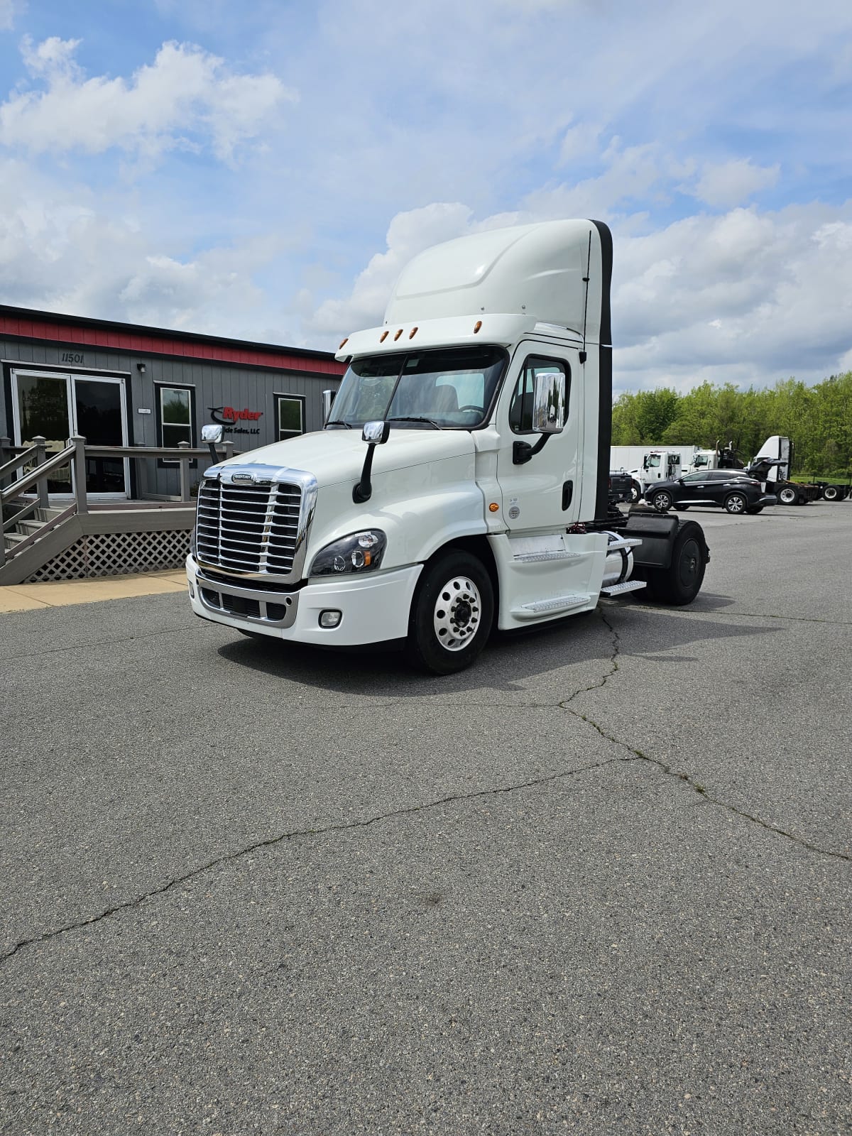 2019 Freightliner/Mercedes CASCADIA 125 873439