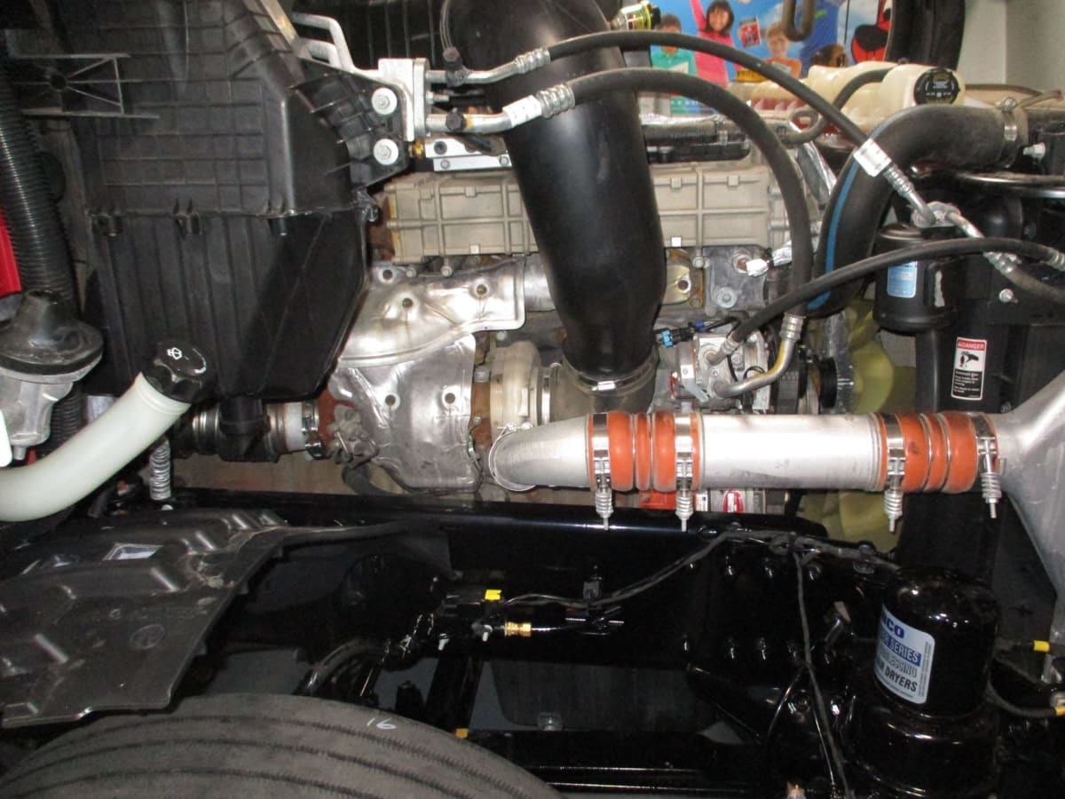 2019 Freightliner/Mercedes NEW CASCADIA 126 873445