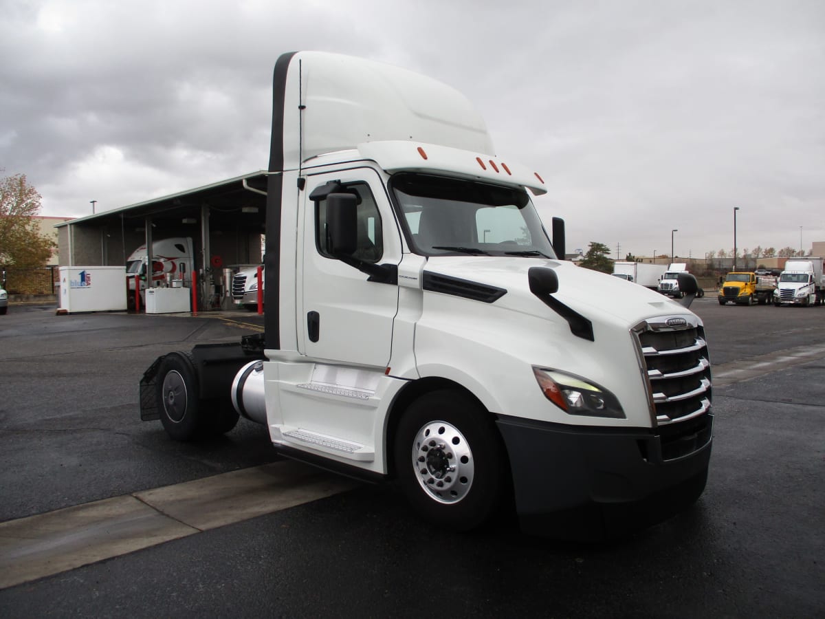2019 Freightliner/Mercedes NEW CASCADIA 126 873445