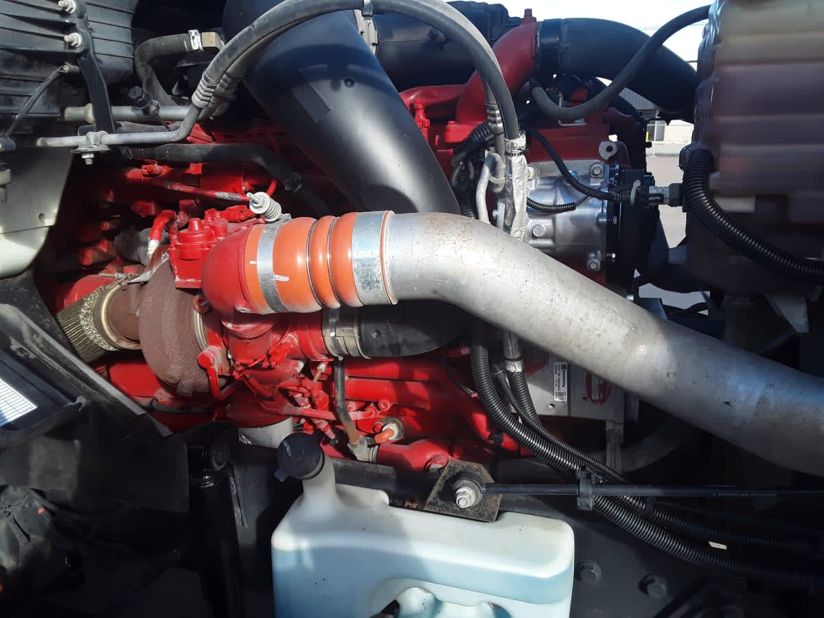 2019 Navistar International LT625 DAYCAB T/A 873474