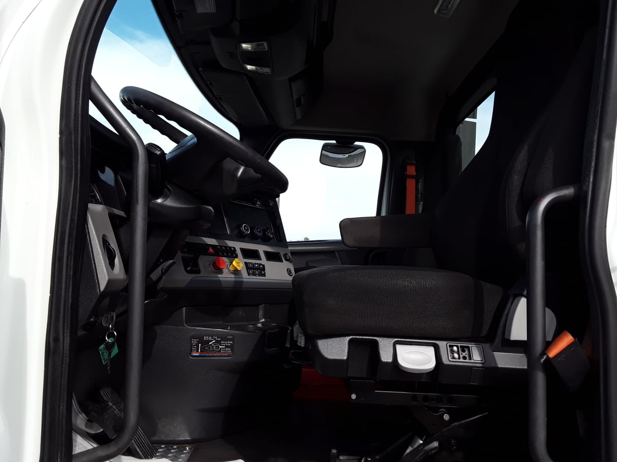 2019 Freightliner/Mercedes NEW CASCADIA PX12664 873505