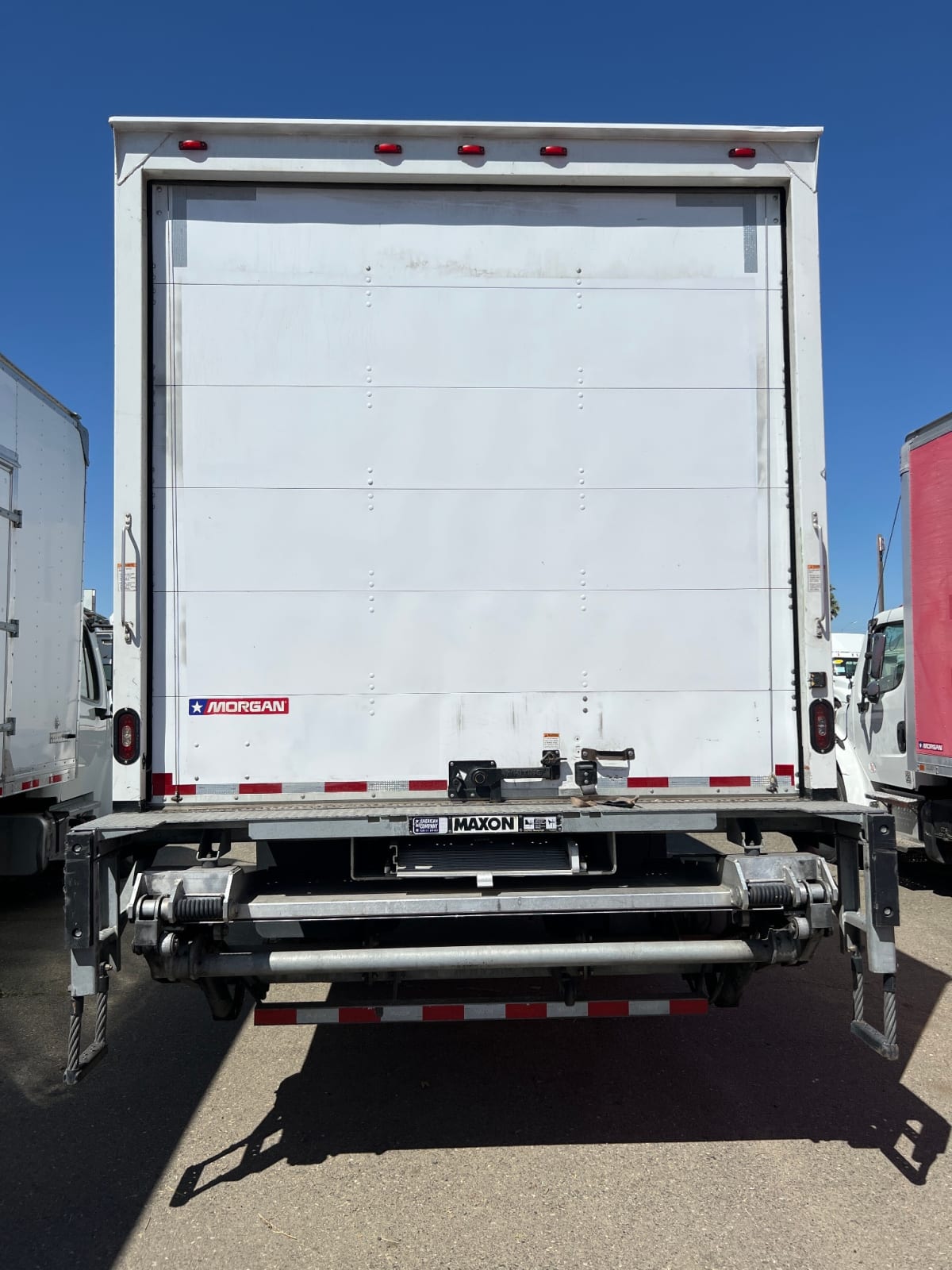 2019 Freightliner/Mercedes M2 106 873552