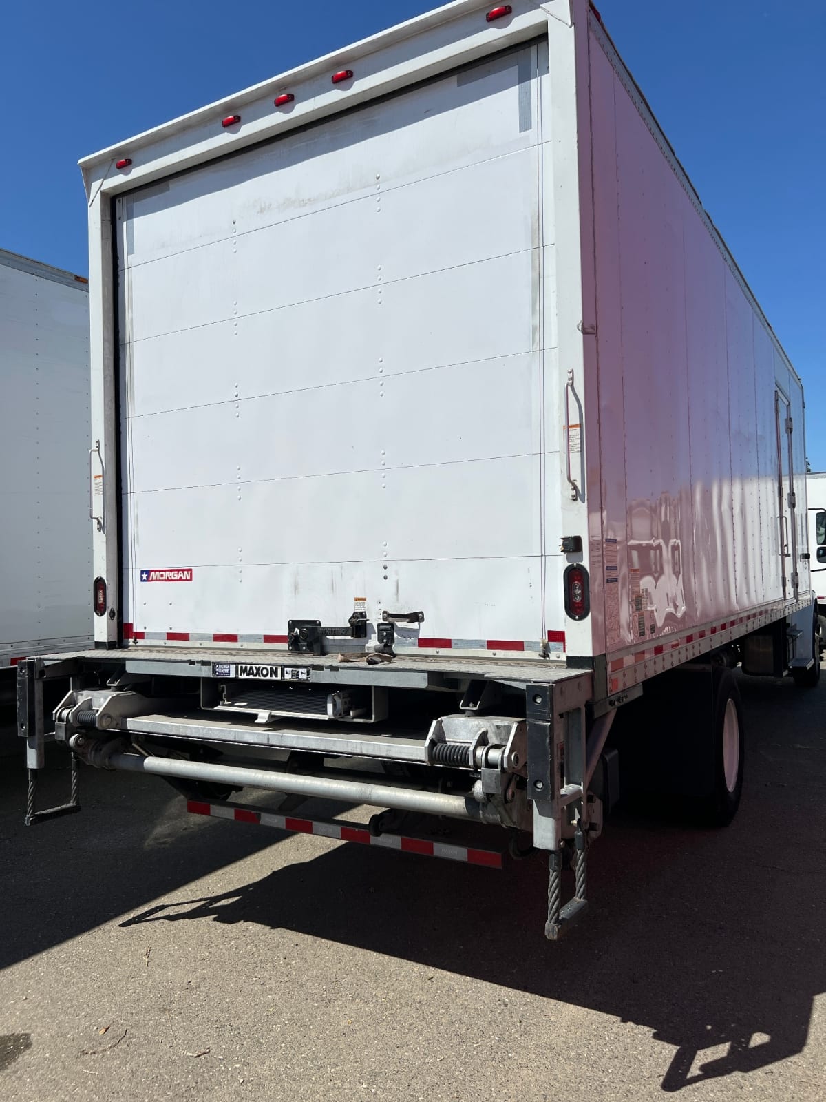 2019 Freightliner/Mercedes M2 106 873552