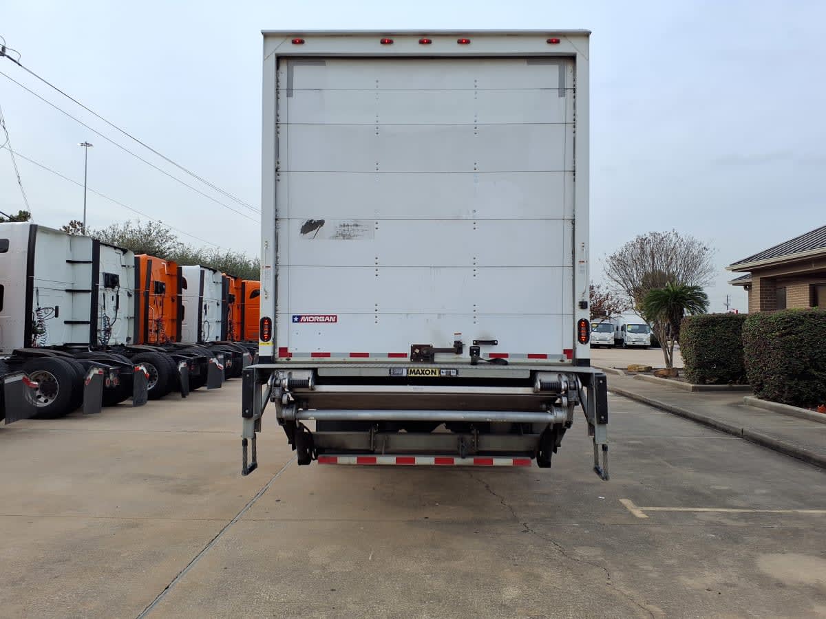 2019 Freightliner/Mercedes M2 106 873631