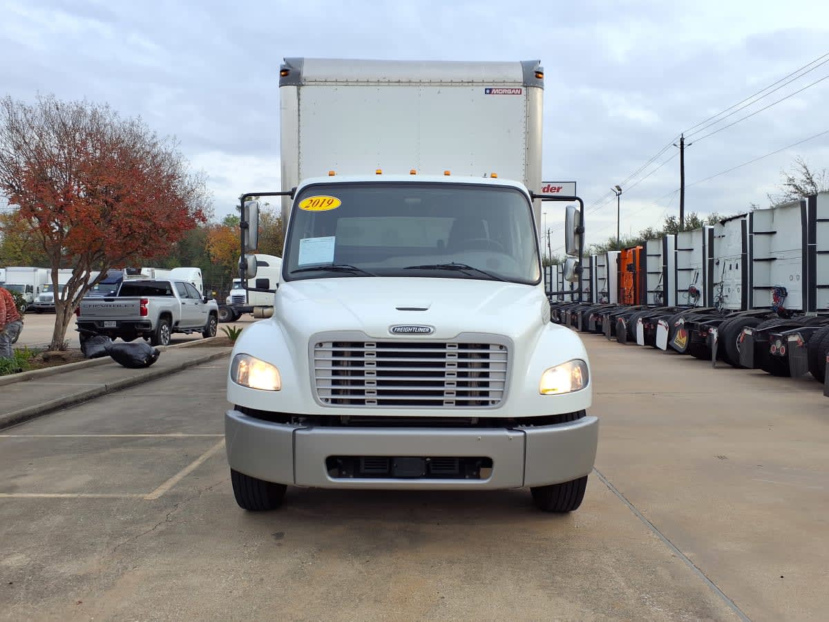 2019 Freightliner/Mercedes M2 106 873631