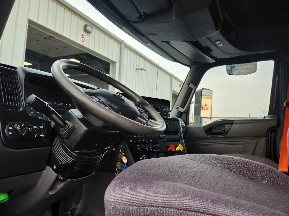 2019 Navistar International LT625 SLPR CAB 873690