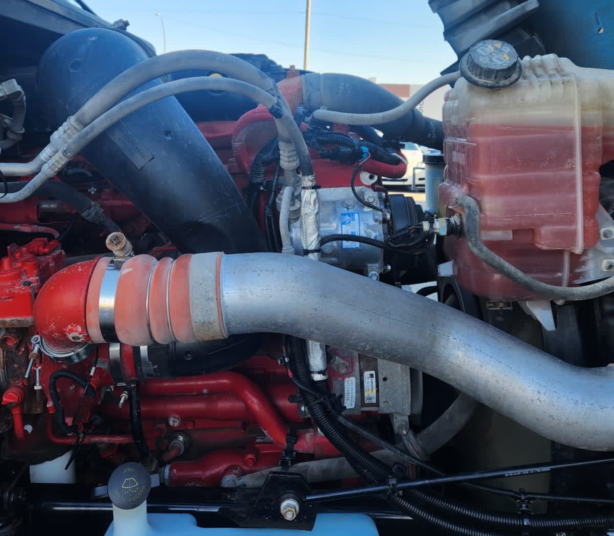 2019 Navistar International LT625 SLPR CAB 873692
