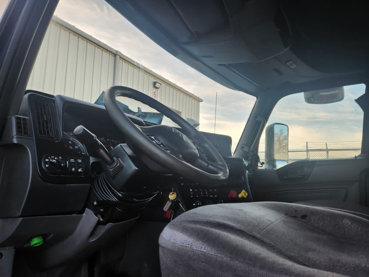2019 Navistar International LT625 SLPR CAB 873693