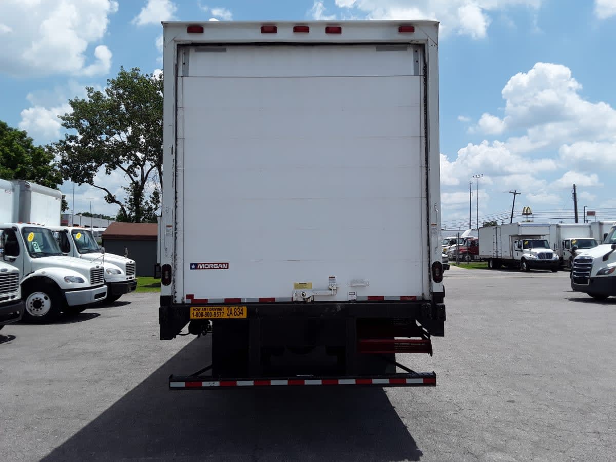 2019 Freightliner M2 106 873699