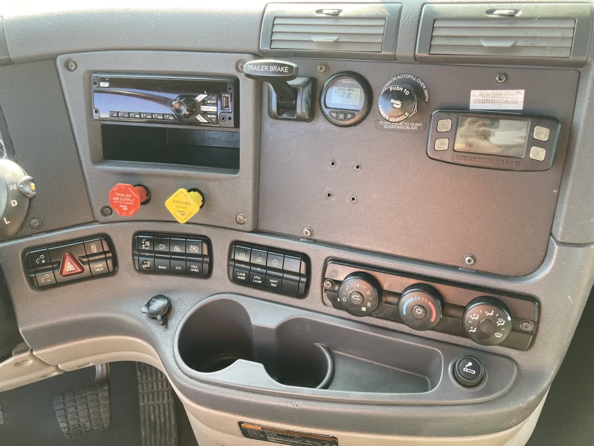 2019 Freightliner/Mercedes CASCADIA 125 873716