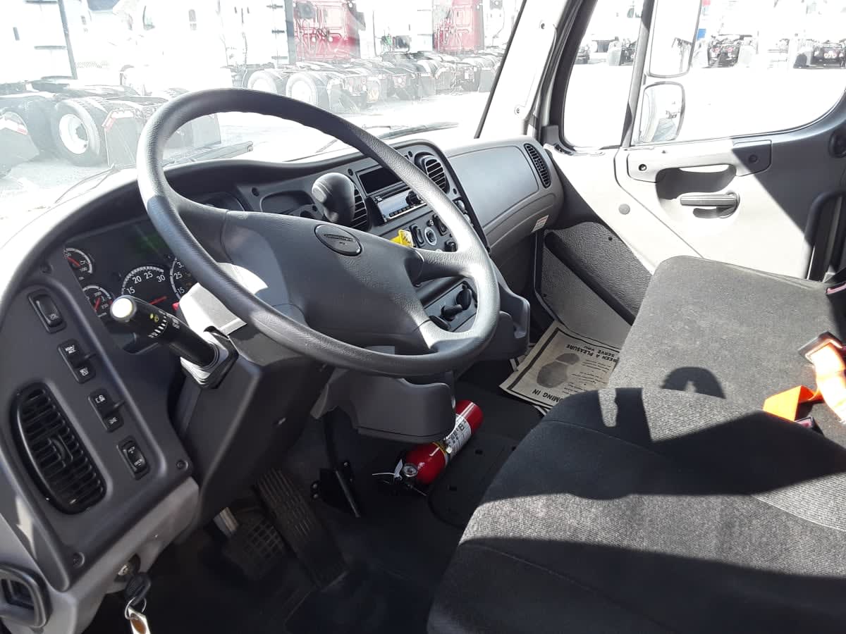 2019 Freightliner/Mercedes M2 106 873723