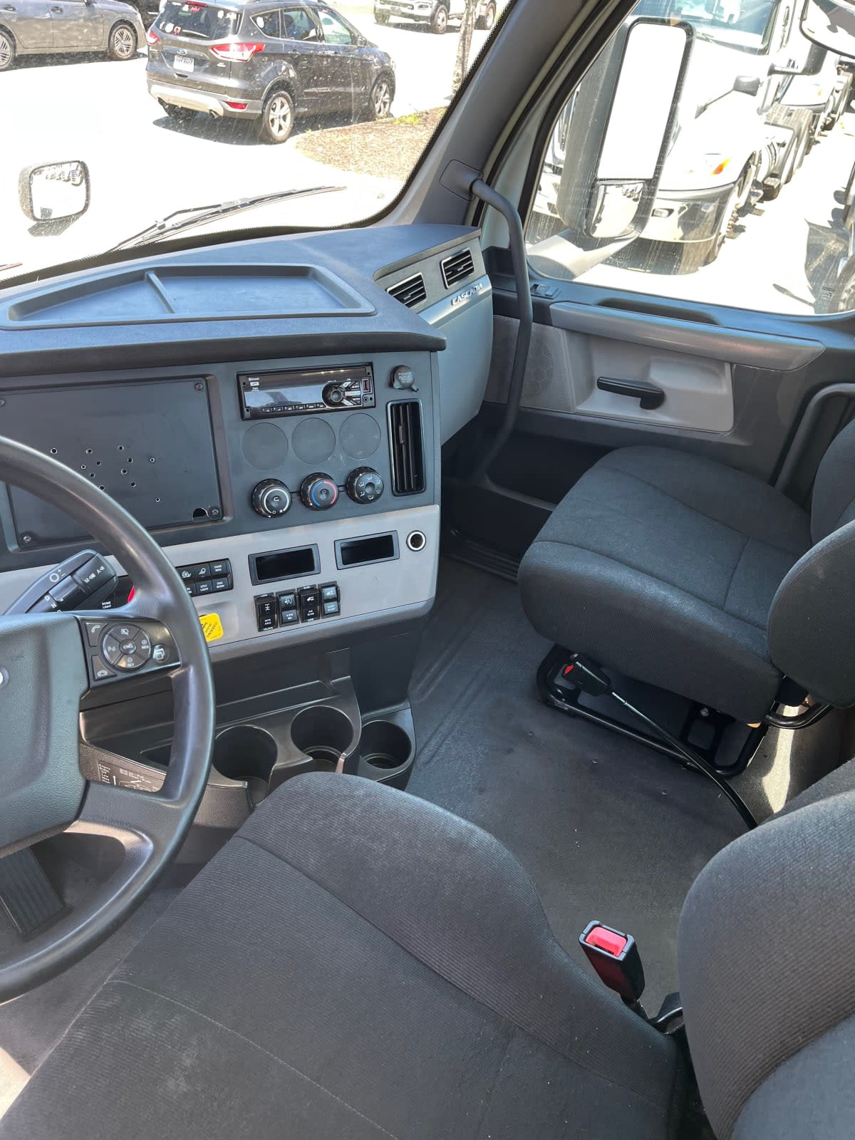 2019 Freightliner/Mercedes NEW CASCADIA PX12664 873759