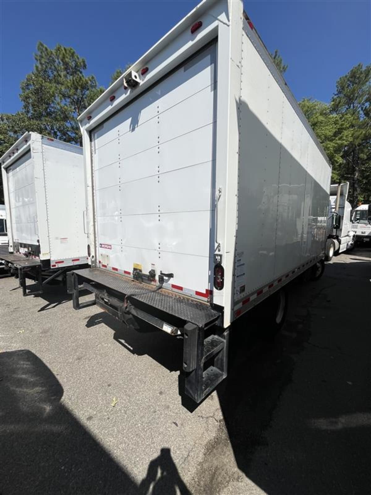 2019 Isuzu NPR 873813
