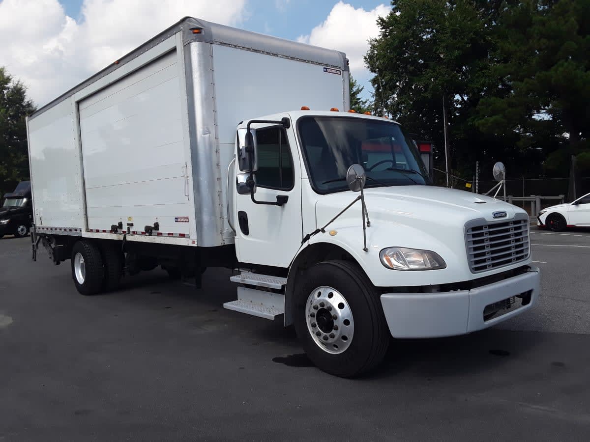 2019 Freightliner M2 106 in Charlotte, NC — photo 3