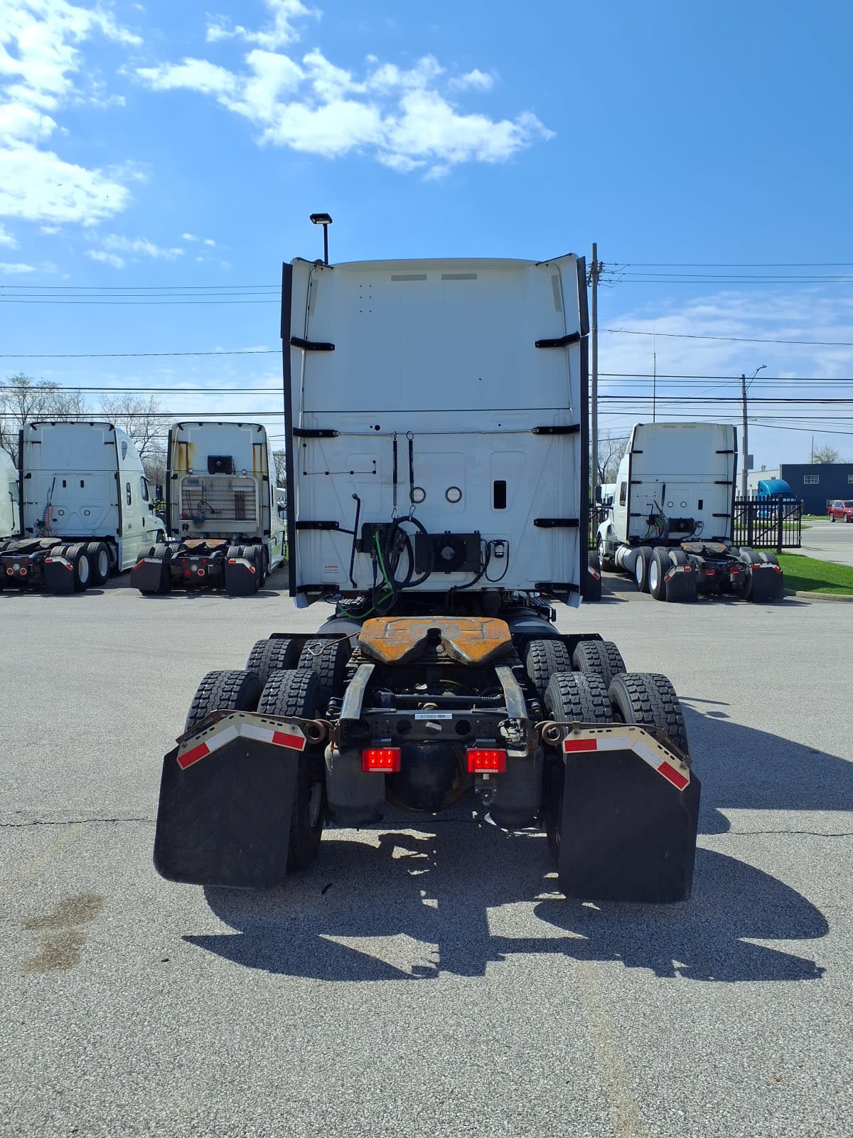 2019 Navistar International LT625 SLPR CAB 873860