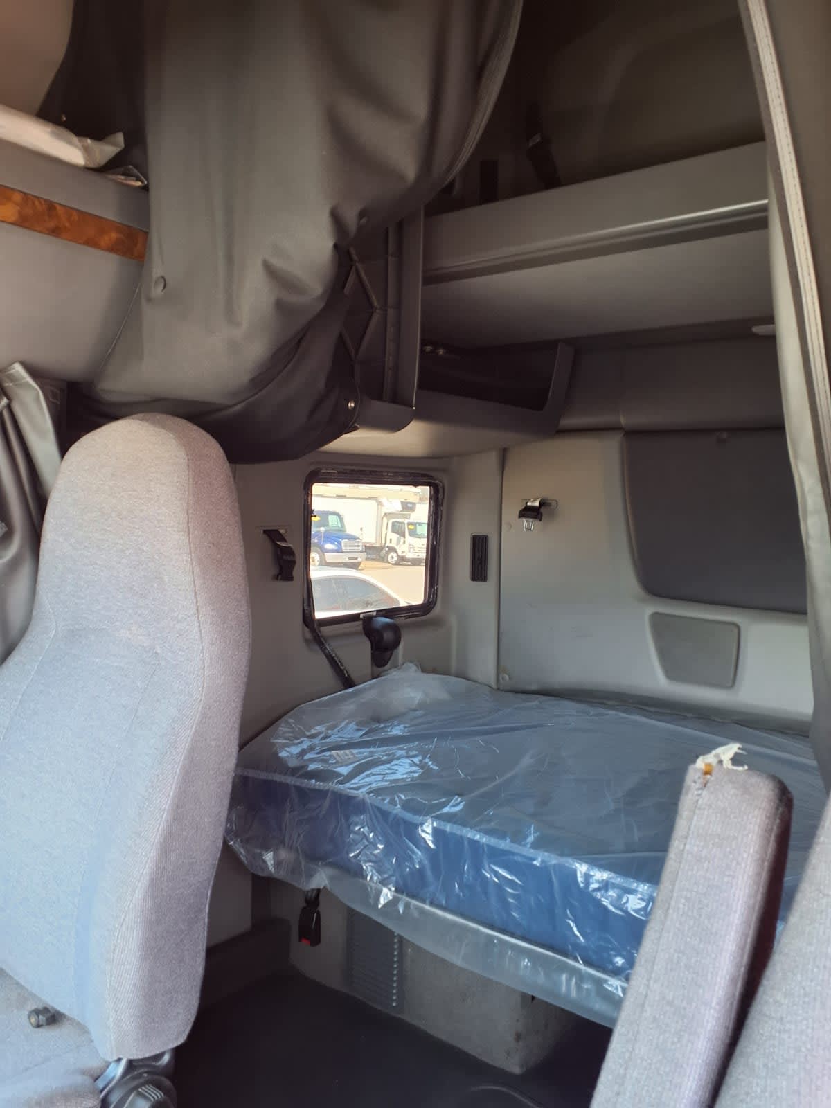 2019 Navistar International LT625 SLPR CAB 873860