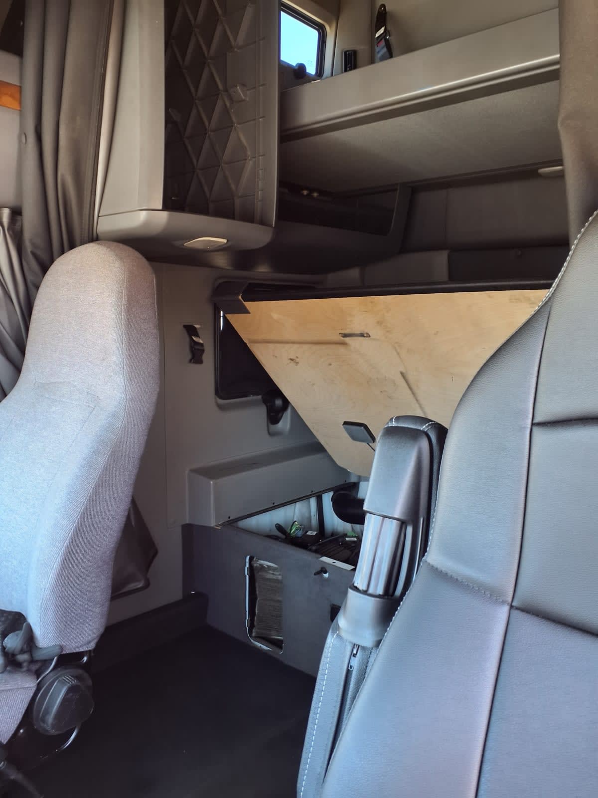 2019 Navistar International LT625 SLPR CAB 873873