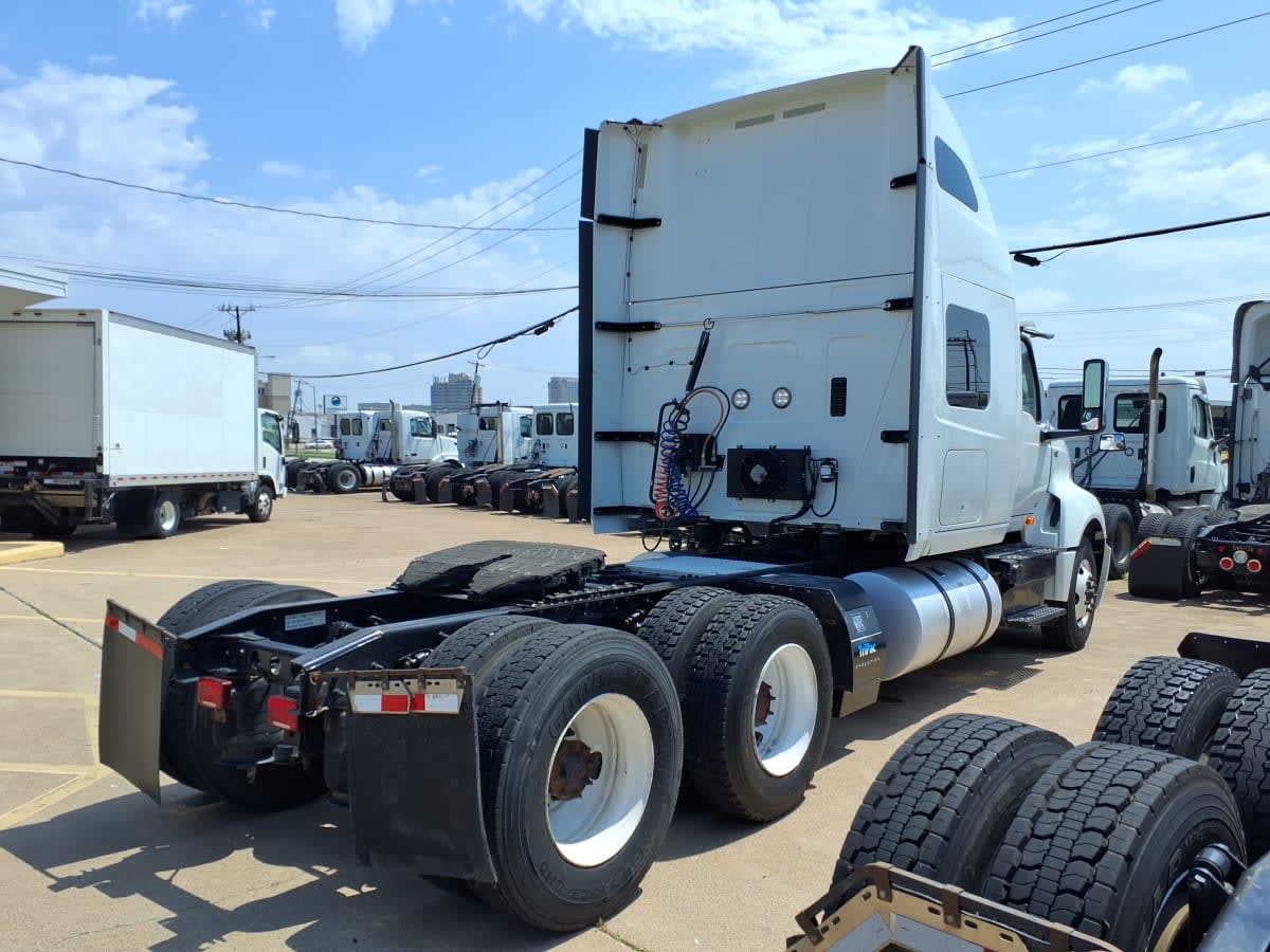 2019 Navistar International LT625 SLPR CAB 873881