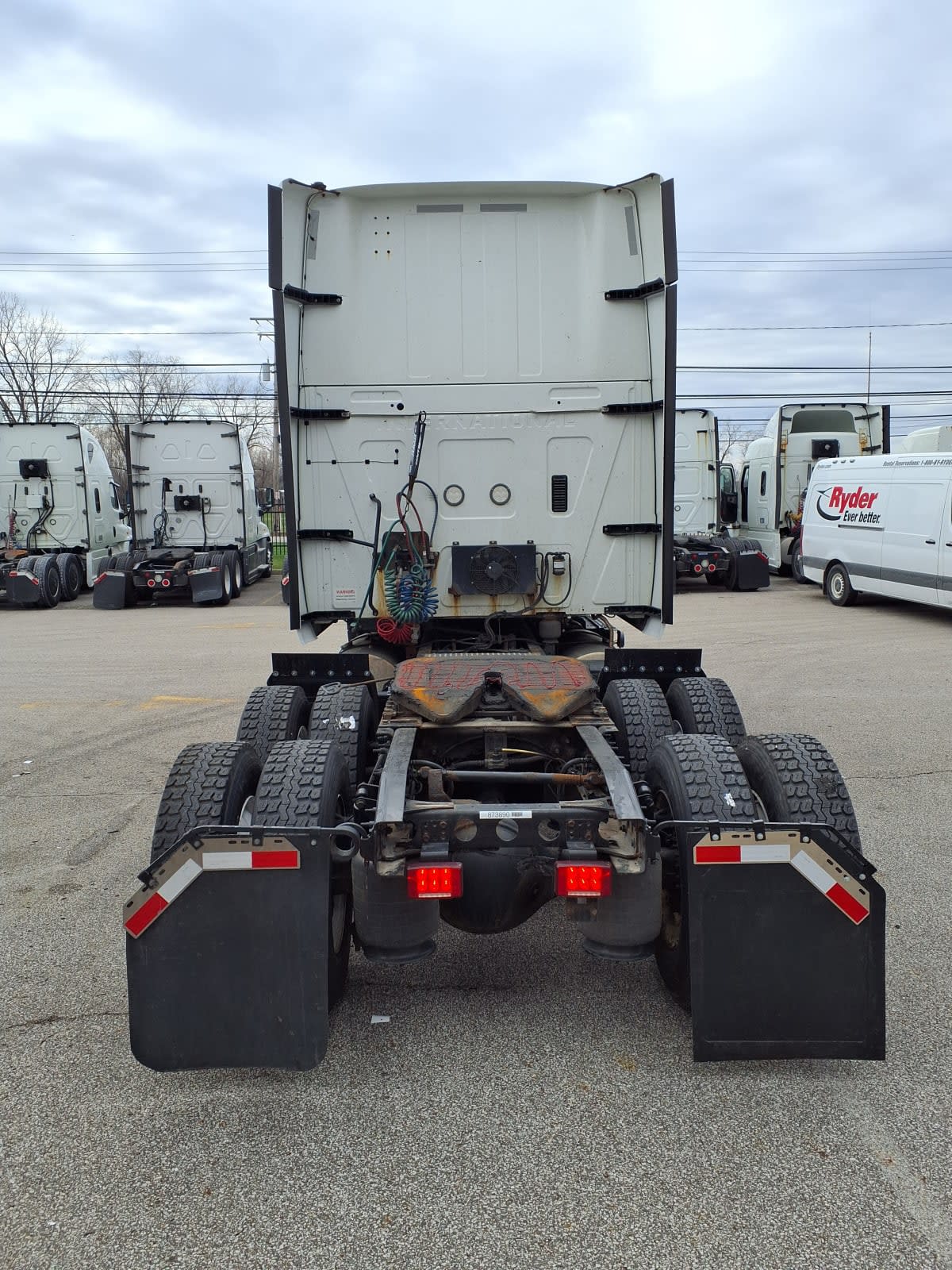 2019 Navistar International LT625 SLPR CAB 873890