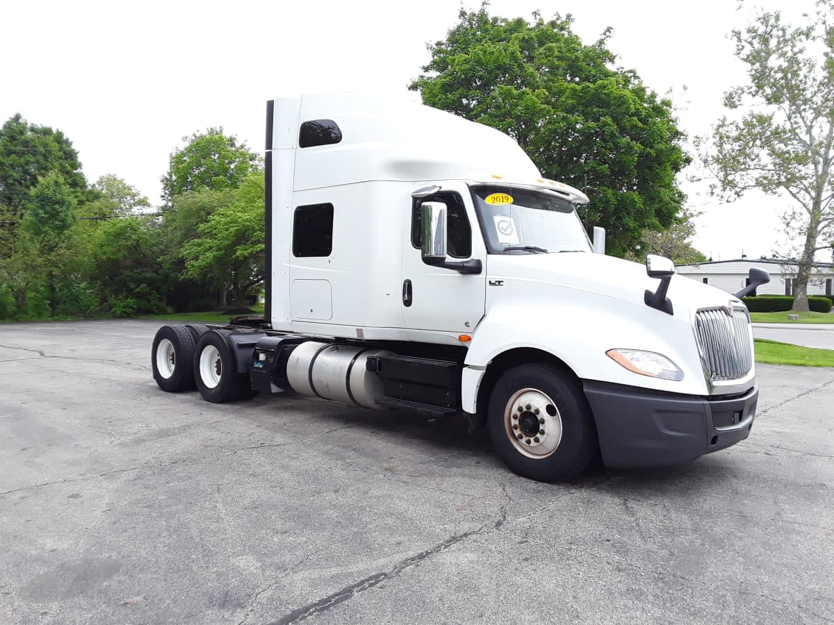 2019 Navistar International LT625 SLPR CAB 873893